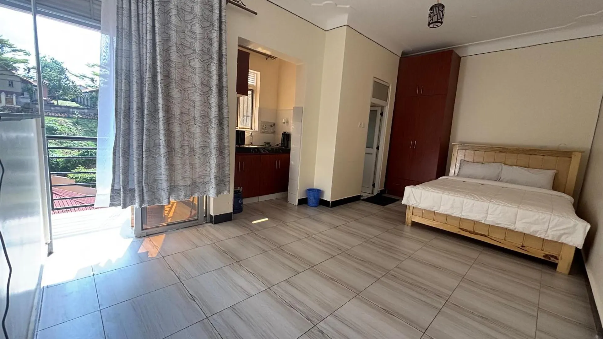 Kisaasi Studio Luxe Kampala Uganda